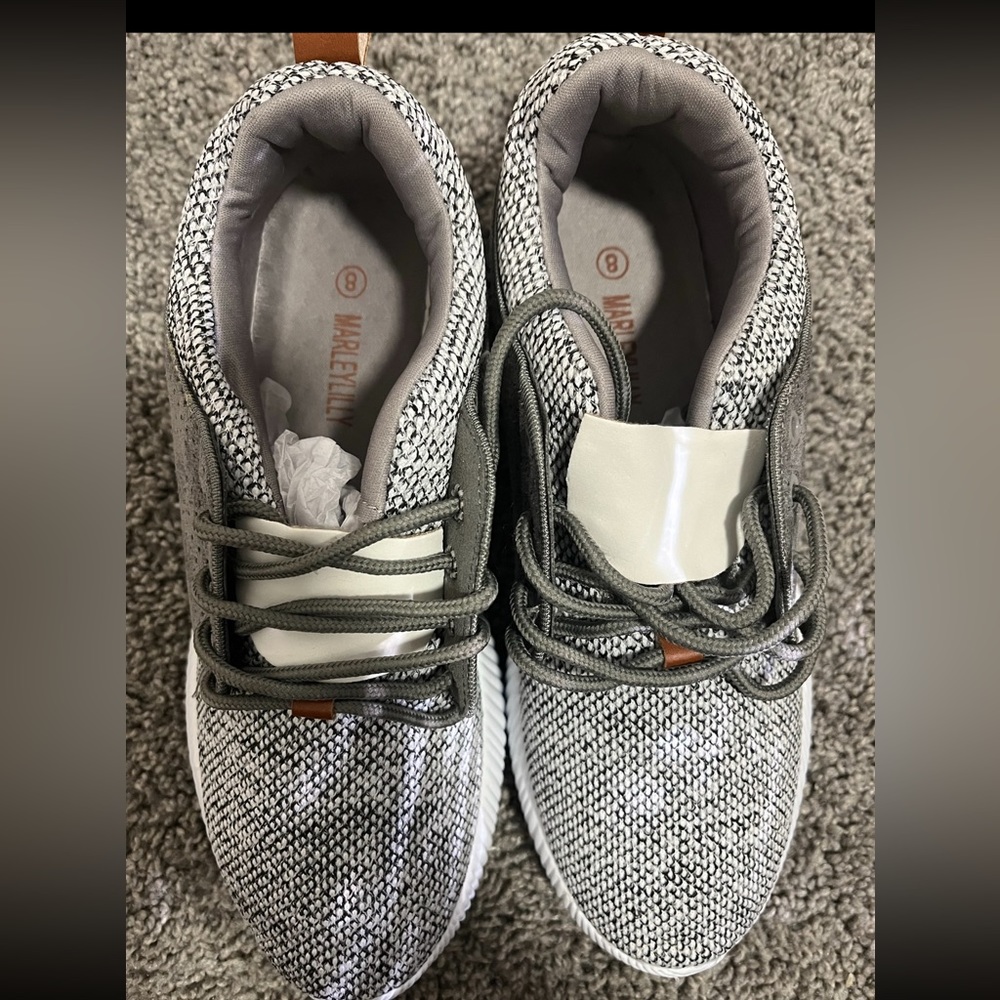 Marley Lilly sneakers size 8
